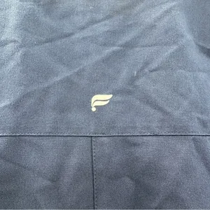 Fabletics Method 2-Pocket Scrub Top in Navy Blue Size S thumbnail 7