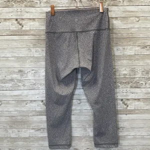 Lululemon Womens 8 Leggings Wunder‎ Under Crop Fractal Alpine White Black Gray thumbnail 2