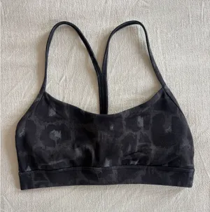 Flow-Y Sports Bra thumbnail 1