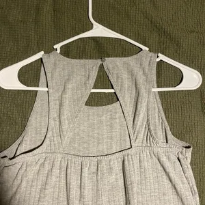 Abercrombie grey open back sleeveless dress thumbnail 4