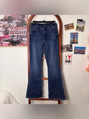 Mother the weekender fray flare jeans mint condition dark Wash thumbnail 4