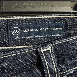 AG Adriano Goldschmied The Malibu Crop Pant Dark Wash Women's Size 30‎ Jeans thumbnail 6