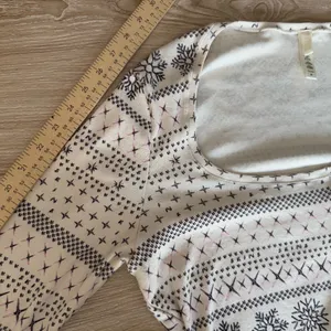 Skims 3X Fair Isle Cream Pointelle Henley Pajama Top Snowflakes Winter Holiday thumbnail 9