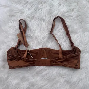 Skims Stretch Satin Unlined Underwire Scoop Bra Bronze Size 32B thumbnail 5