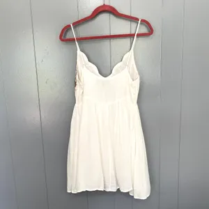 Lulus Daisy Petal Pickin' Ivory Embroidered V-neck Boho Summer Mini Dress M thumbnail 4