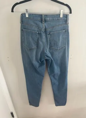 Old Navy 2 Tall OG Straight High Rise Built In Warm Jeans thumbnail 5
