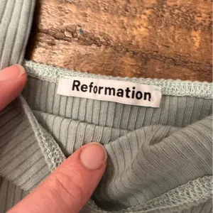 REFORMATION Ozzie Crop Tank‎ thumbnail 4