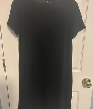 Classic Black Women's Dress Size M thumbnail 1