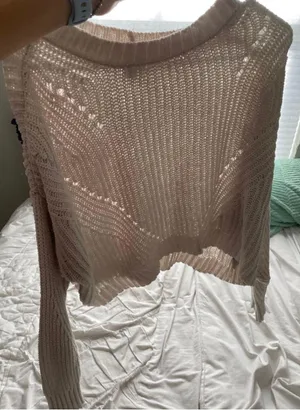 American Eagle sweater thumbnail 2