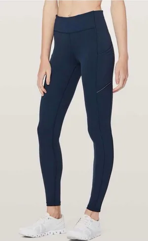 Lululemon Speed Up Tight 28” True Navy Size 4 Full-On Luxtreme thumbnail 1