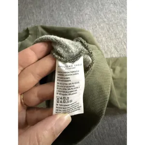 American Eagle Womens Crewneck Olive Green Floral Velvet Embossed Sz XS thumbnail 7