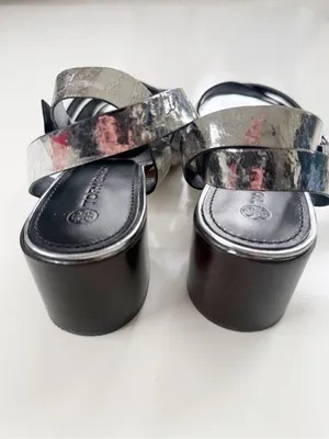 Tory Burch City Heel Sandal in Metallic Vachetta Silver Leather size 9 thumbnail 5