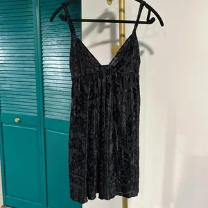 FREE PEOPLE NWT Snow Angel Mini Slip / Black Combo - S thumbnail 9