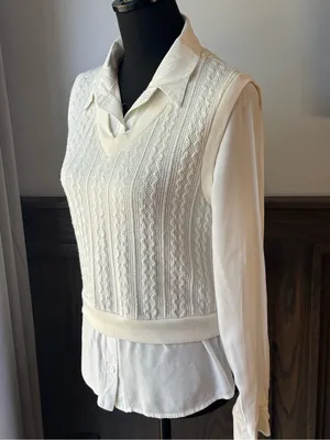 Women's Cream Cable Knit V-Neck Sweater Vest top medium thumbnail 5