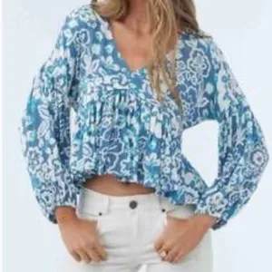 O'Neill Mary Christina Floral Cropped Boho Beach Top Blue Top size L thumbnail 1