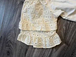 Zara Off-The-Shoulder Eyelet Ruffle Sleeve Crop Top Medium thumbnail 3