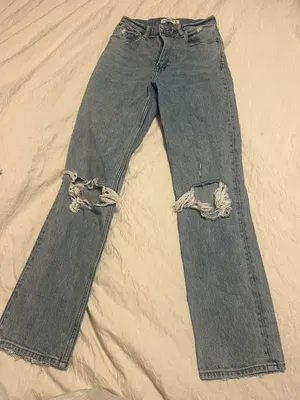 Abercrombie The 90s Straight Ultra High Rise Jeans thumbnail 2
