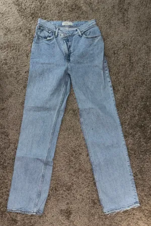 Jeans thumbnail 1