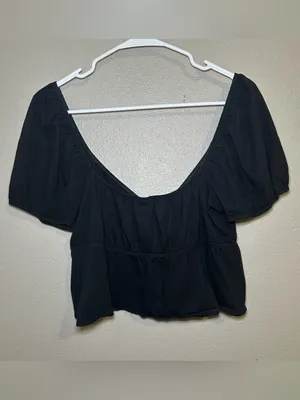 Aritzia Sunday Best Kaia Black Puff Sleeve Cropped Blouse Women’s Size Medium thumbnail 5