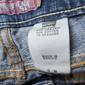 Levis Womens Size 9M Superlow 524 Jeans Bootcut Flare Low Rise Blue Denim thumbnail 6