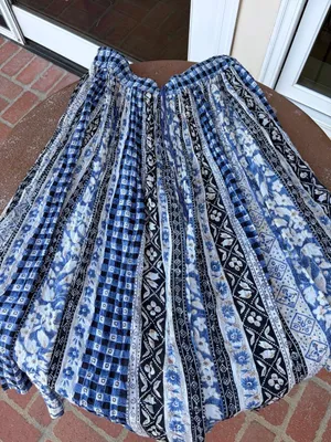 Free People Vtg Silver Stream blue & white capri gaucho pants/ skirt One size #hippie #cottagecore #boho #festival #eurosummer thumbnail 6