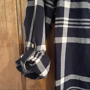 Tommy Hilfiger Blue and White Plaid Button Down Top Size S/P. thumbnail 3