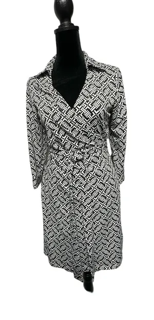Julie Brown‎ NYC Geometric Wrap Dress Surplice Tie Knee Length S Black/White thumbnail 1