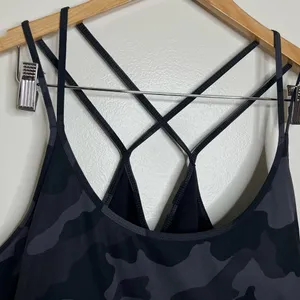 Old Navy Active Powersoft Athletic Tank Top Women’s Size XL Gray Black Camo thumbnail 5