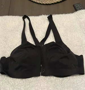 Victoria's Secret Sports Bra thumbnail 2