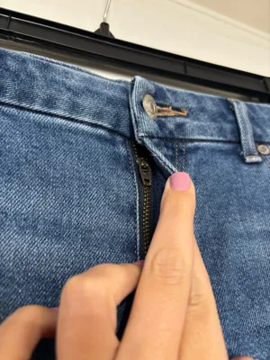 American Eagle Skinny Jeans thumbnail 2