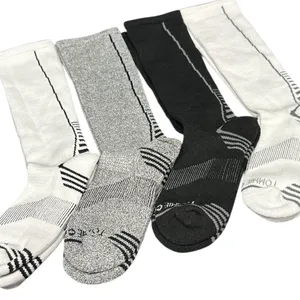 NWT TOMMIE COPPER ULTRATEMP Over The‎ Calf Compression Socks 4-Pack Size 4-6.5 thumbnail 3