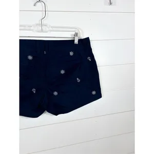 Old Navy Women's White Nautical Anchor and Ship Wheel Chino Shorts Blue Size 4 thumbnail 7