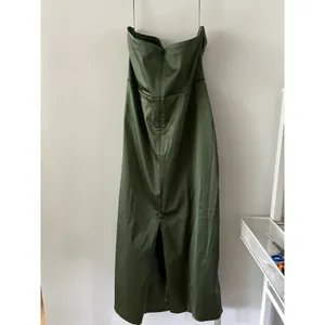 Abercrombie & Fitch Strapless Sculpt Maxi Dress NEW Size XL thumbnail 4