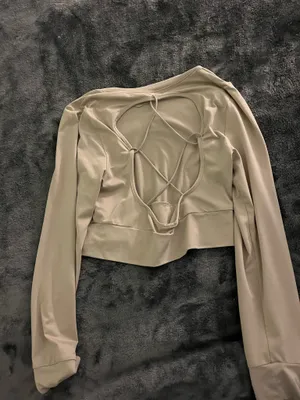 Gymshark Long Sleeve thumbnail 2