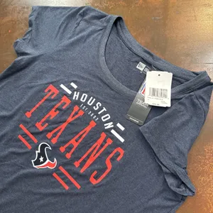 Houston Texans Women’s Medium new Era T-shirt Sportswear H-town tee casual NFL thumbnail 10
