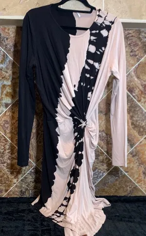 Young Fabulous & Broke Elegant Blue / Black and Pink Tie-Dye Dress Size Large thumbnail 1