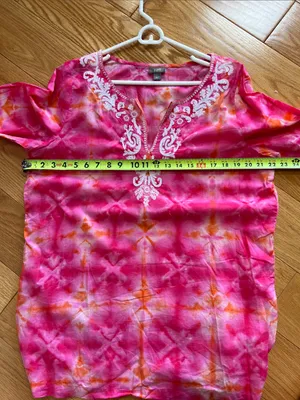 J. Jill Tie-Dye Embroidered V-Neck Tunic boho whimsy coastal chic top thumbnail 8