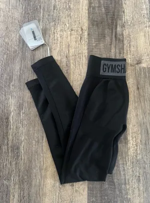 Gymshark Black Leggings Small thumbnail 1