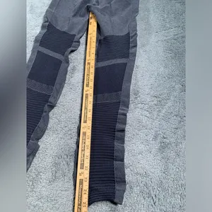 Alo yoga Gray Leggings SAMPLE large thumbnail 13