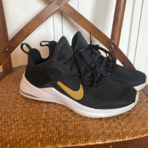 Nike Air Max Trainer 2 Bella black sneakers 6.5 thumbnail 6