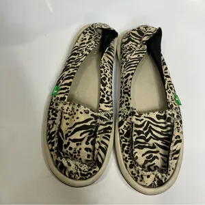 Sanuk Shorty leppatyga animal print slip on loafers‎ women’s size 10 cream black thumbnail 3