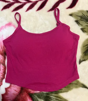 Fuchsia crop cut thumbnail 1
