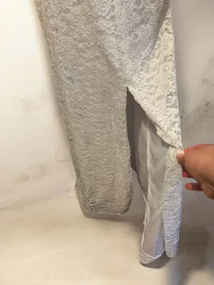Morgan & Co. White Lace V-Neck Maxi Dress thumbnail 6