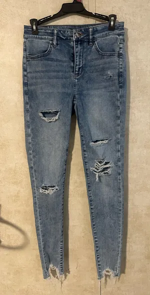 American Eagle Skinny Jeans Ripped thumbnail 1