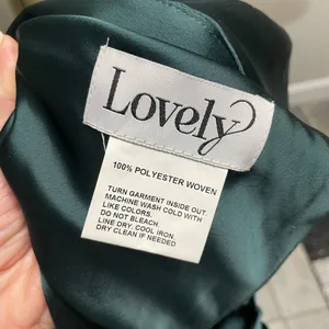 NWT Lovely LB025 twist halter lux charmeuse maxi Dress Evergreen Sz XL $231‎ thumbnail 8