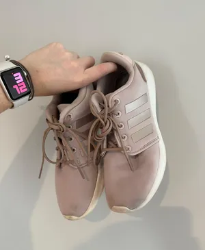 Adidas Shoes thumbnail 2