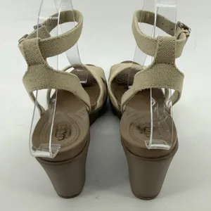 Crocs Leigh II Cross Strap Ankle Wedge Sandal Beige Khaki Women 7 Strappy Vacay thumbnail 4