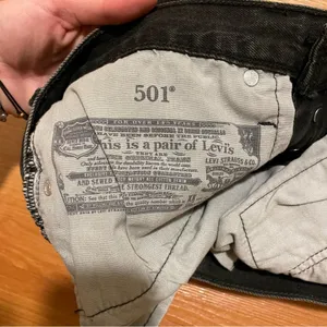 Levi's 501 Mid-Rise Shorts thumbnail 6
