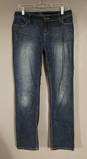 Simply Vera Vera Wang Medium Wash Straight Leg Jeans Size 4 NWOT thumbnail 1