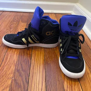 adidas Purple & Black High-Top Sneakers with Gold Stripes thumbnail 2